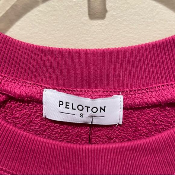 Peloton Everyday Oversized Crewneck Sweatshirt Red Pink Size Small New - Picture 8 of 10